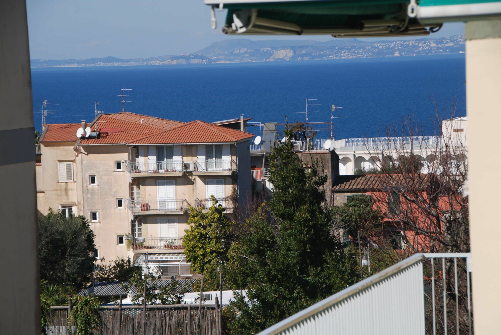 Al Parco II Rota B&B Sorrento Exterior photo